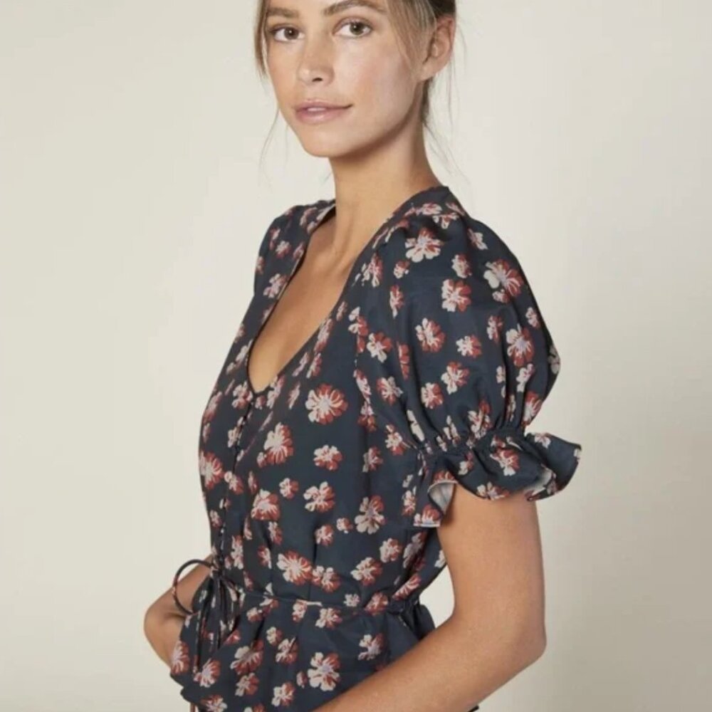 ❌ SOLD ❌ NWT Outerknown | Astral Top |  Size XS